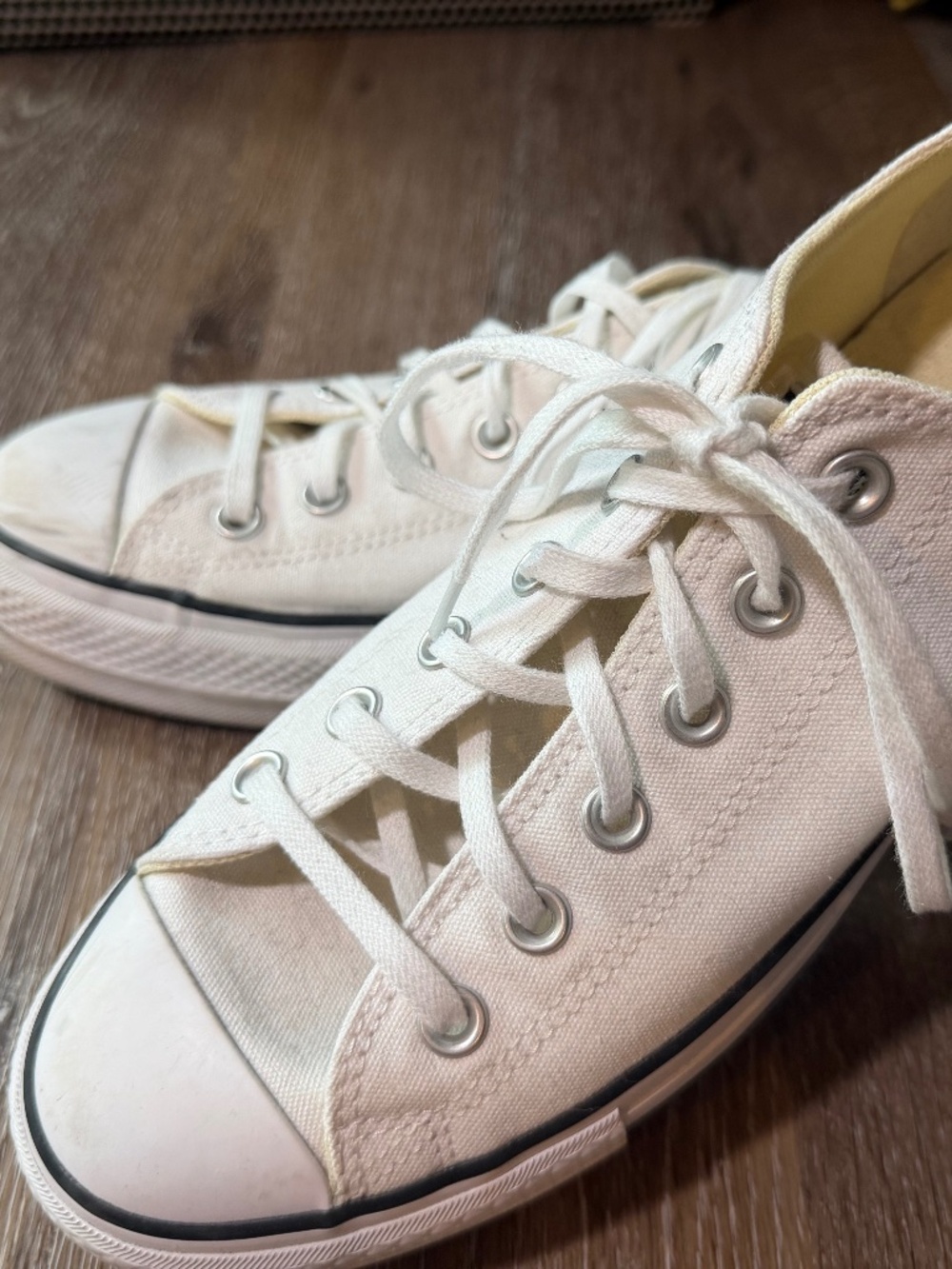 Women's Platform Converse Sneakers